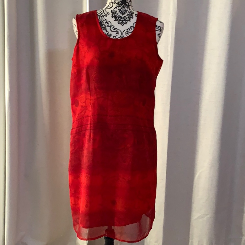 Pretty red dress